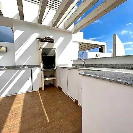 Luxury Penthouse With A Private Jacuzzi! 호텔
