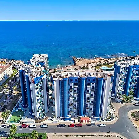 호텔 Luxury Penthouse With A Private Jacuzzi!